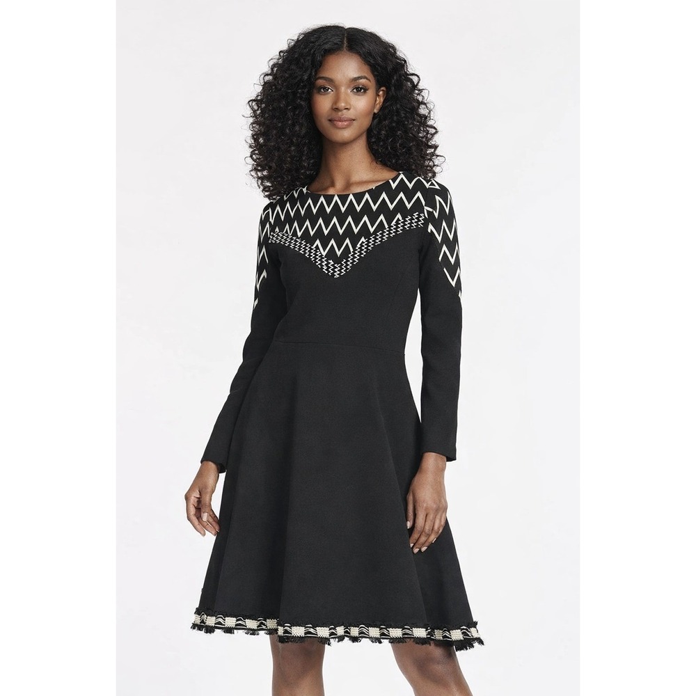 Save The Queen Made In Italy Geometric Black and White Party Dress Small‎